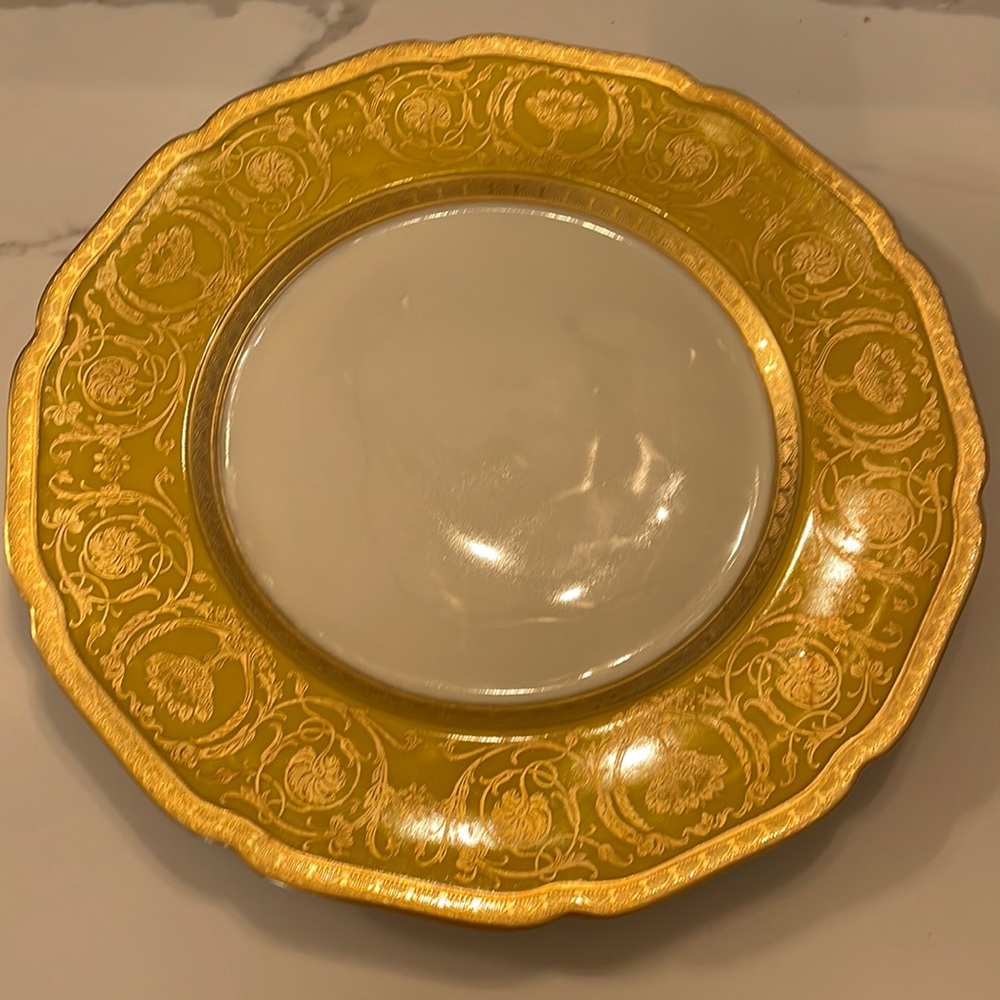 Gold antique plates set of 12 Bavarian